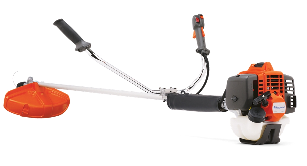 533rs Husqvarna 533RS trimmeris uz balta fona